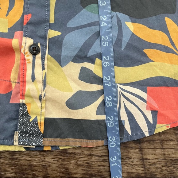 Howler bros Mansfield leaves bright colorful outdoor button front SS Shirt large - Picture 6 of 8
